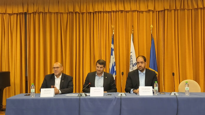 Επίσημη συνάντηση του Υπουργού Γ. Κεφαλογιάννη στο Δημαρχείο Κηφισιάς