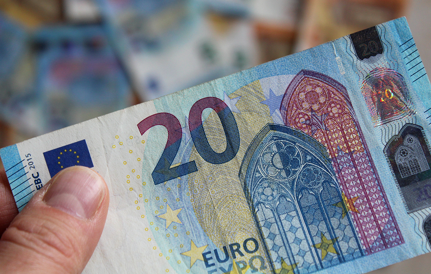 Αποκαλύπτεται το ελληνικό σχέδιο για δραστική μείωση του χρέους – Στόχος έως το 2029 να αποτινάξει τον τίτλο της πιο χρεωμένης χώρας της ΕΕ