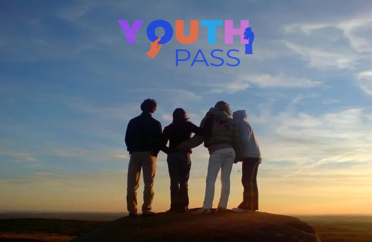 Περισσότερες από 147.000 αιτήσεις για το Youth Pass – Ποιοι δικαιούνται το επίδομα