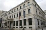Ομόφωνα υπερψηφίστηκε ψήφισμα αλληλεγγύης του Δήμου Αθηναίων για τους συμβασιούχους, με πρωτοβουλία του Χάρη Δούκα
