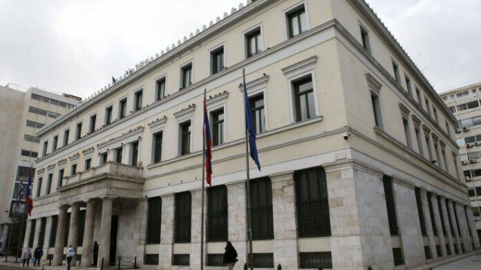 Ομόφωνα υπερψηφίστηκε ψήφισμα αλληλεγγύης του Δήμου Αθηναίων για τους συμβασιούχους, με πρωτοβουλία του Χάρη Δούκα