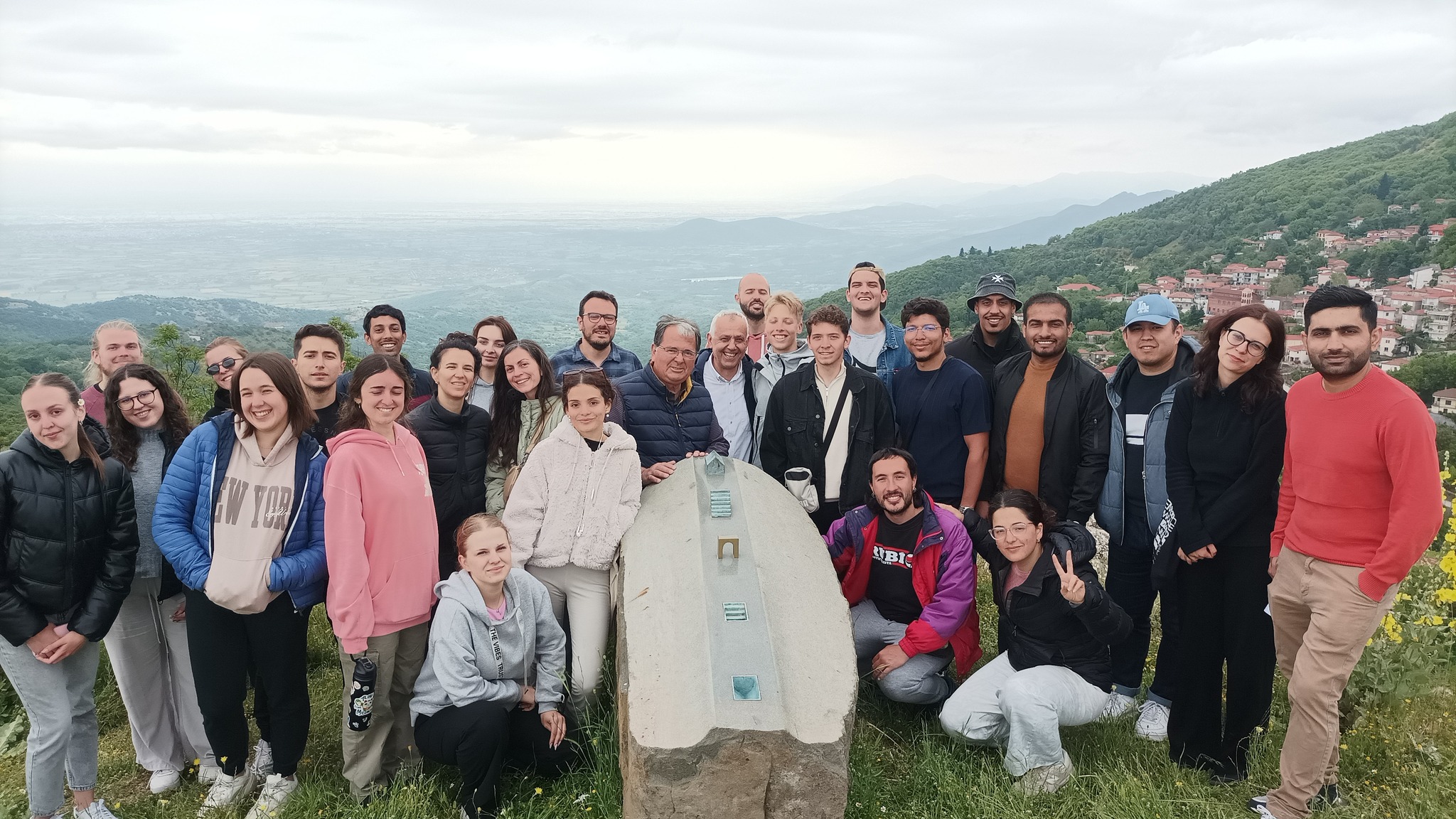 Νέοι από την Ευρώπη στο Δήμο Λίμνης Πλαστήρα, μοιράζονται εμπειρίες και οράματα