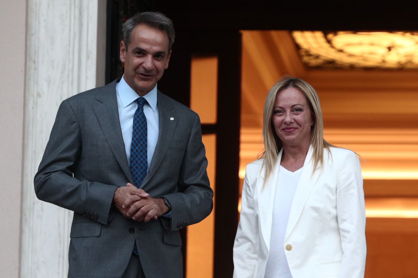 Στη Ρώμη προσγειώνεται σήμερα ο πρωθυπουργός – Τι επιδιώκει η Αθήνα από τη συνάντηση Μητσοτάκη