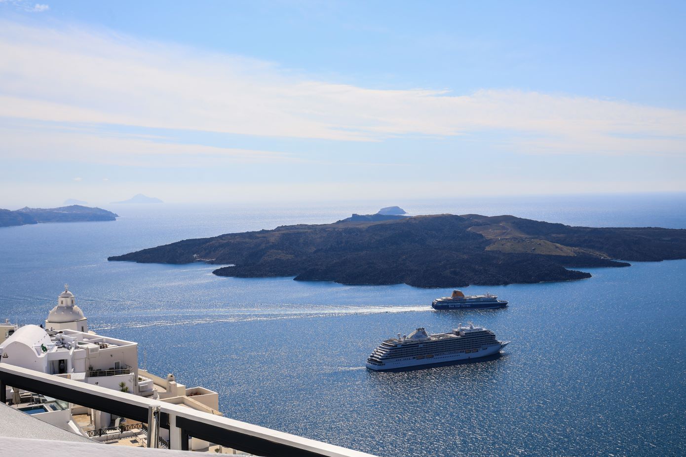 Δυναμική εκτόξευση για τον ελληνικό τουρισμό το 2025: Άνθηση των αφίξεων και αισιοδοξία στον κλάδο παρά τη διεθνή αβεβαιότητα