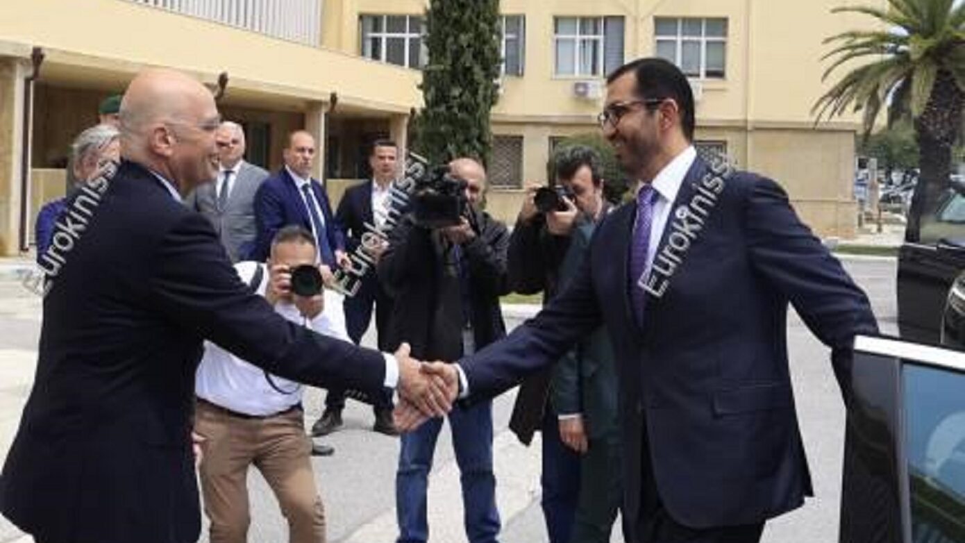 Η θωράκιση των αμυντικών οικοσυστημάτων Ελλάδας – ΗΑΕ στο επίκεντρο της συνομιλίας Δένδια με τον Sultan Bin Ahmed Al Jaber