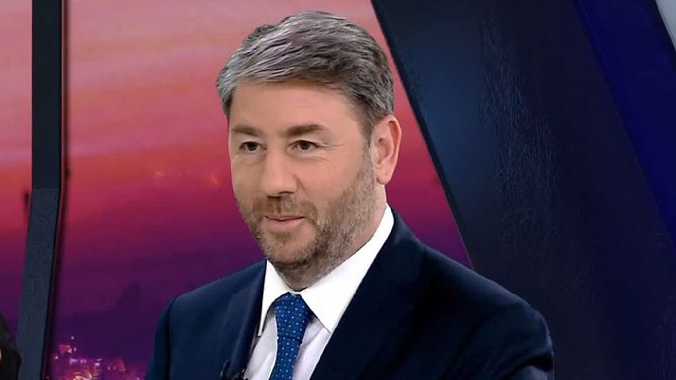 Ανδρουλάκης για άρση της μονιμότητας στο Δημόσιο: Πυροτέχνημα που σκάει και γράφει «υποκρισία»