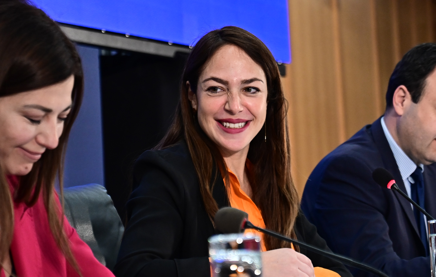 Δόμνα Μιχαηλίδου: Η καταπολέμηση της βίας των ανηλίκων ξεκινά από την οικογένεια – Αποτελεί τον κρισιμότερο παράγοντα προστασίας