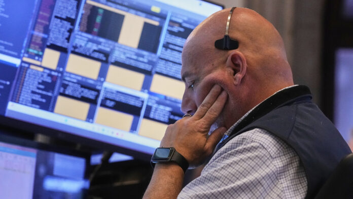 Άλμα ανόδου στη Wall Street – Οι επενδυτές αψήφησαν την υποβάθμιση Moody’s