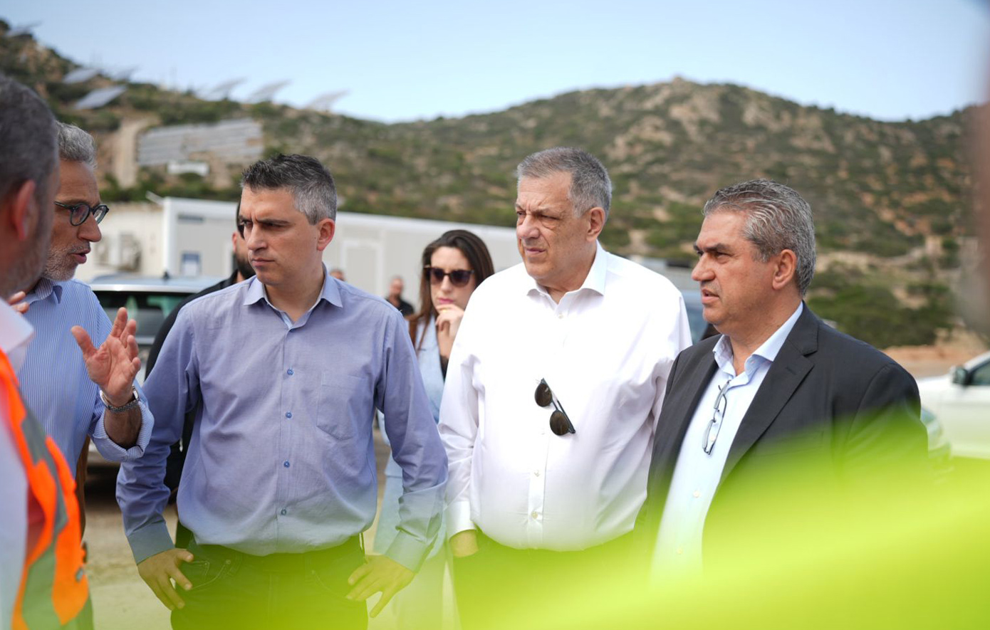 Αυτοψία στα μεγάλα έργα του Βόρειου Οδικού Άξονα Κρήτης από την ηγεσία του υπουργείου Υποδομών