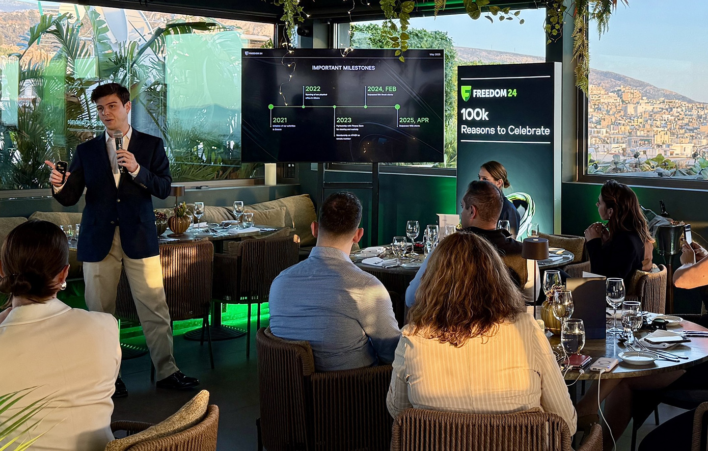 Η Freedom24 κατακτά ορόσημο 100.000 επενδυτών στην Ελλάδα