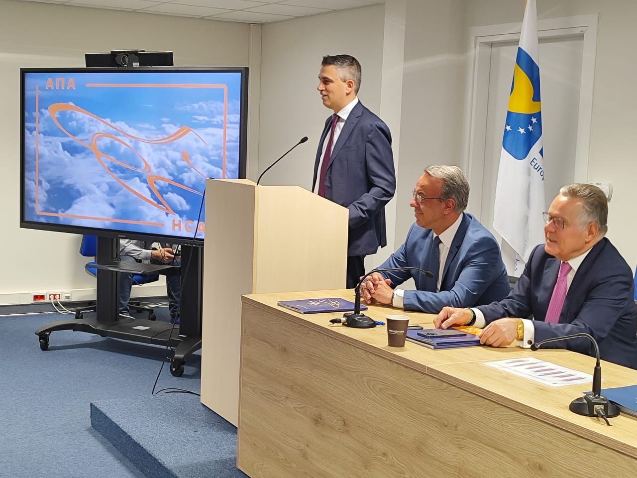 Ο Χρίστος Δήμας αποκαλύπτει πώς η Αρχή Πολιτικής Αεροπορίας απογειώνει την ανάπτυξη της Ελλάδας