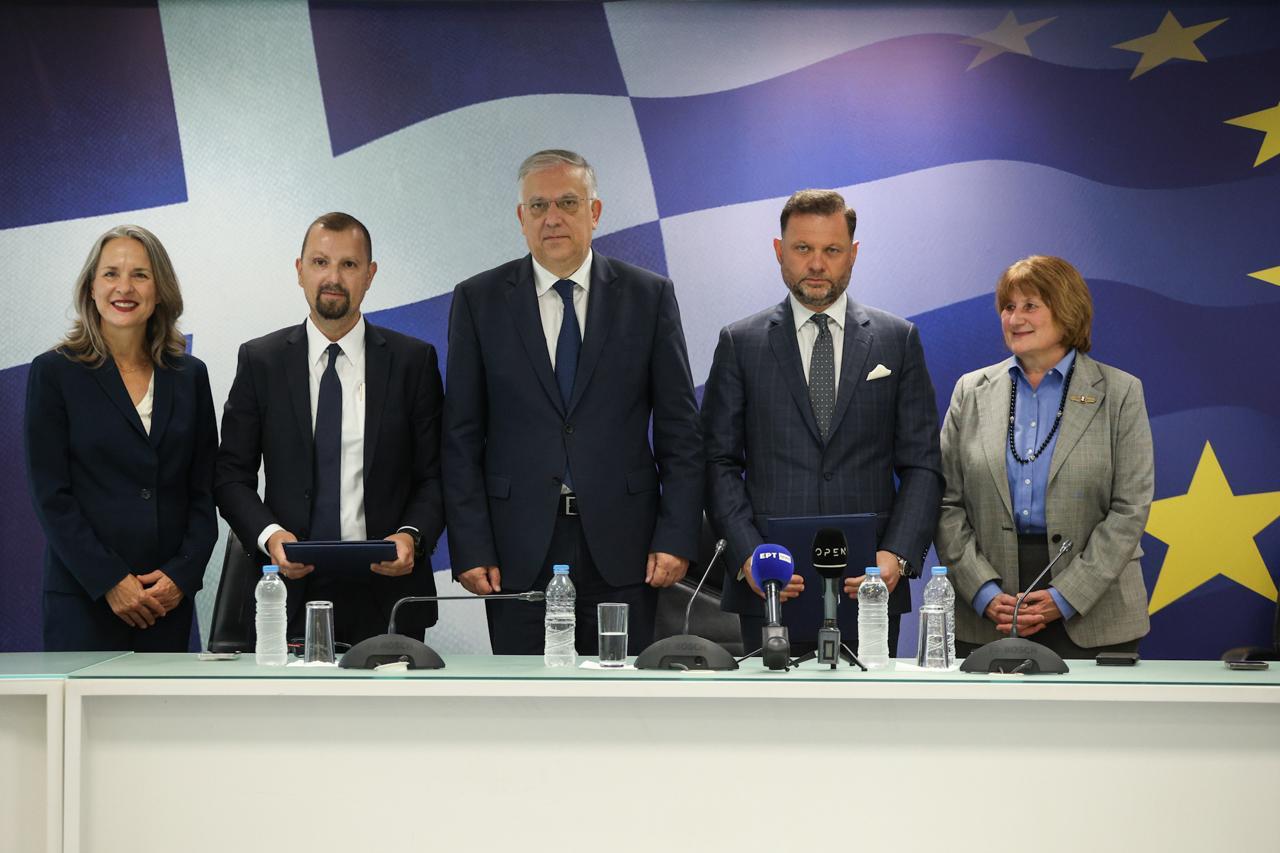 Υπογραφή Μνημονίου Συνεργασίας μεταξύ Θριάσιου Εμπορευματικού Κέντρου και ONEX στο Υπουργείο Ανάπτυξης