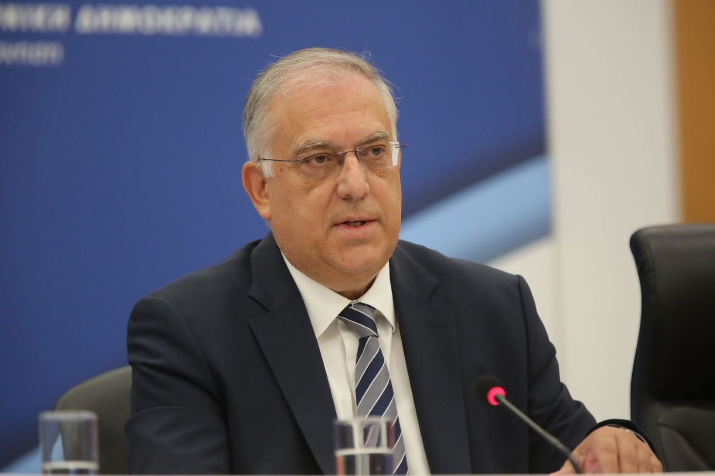 Τάκης Θεοδωρικάκος: «Επιτακτική ανάγκη για κοινωνία και Οικονομία η κατάργηση της μονιμότητας στο Δημόσιο»