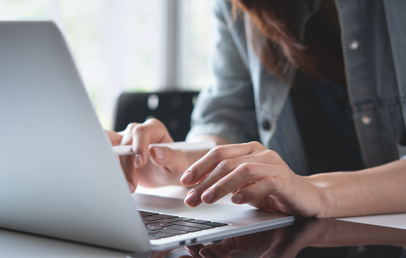 Τελευταία ευκαιρία αύριο για το Youth Pass – Ξεπέρασαν τις 147.000 οι αιτήσεις από νέους 18 και 19 ετών