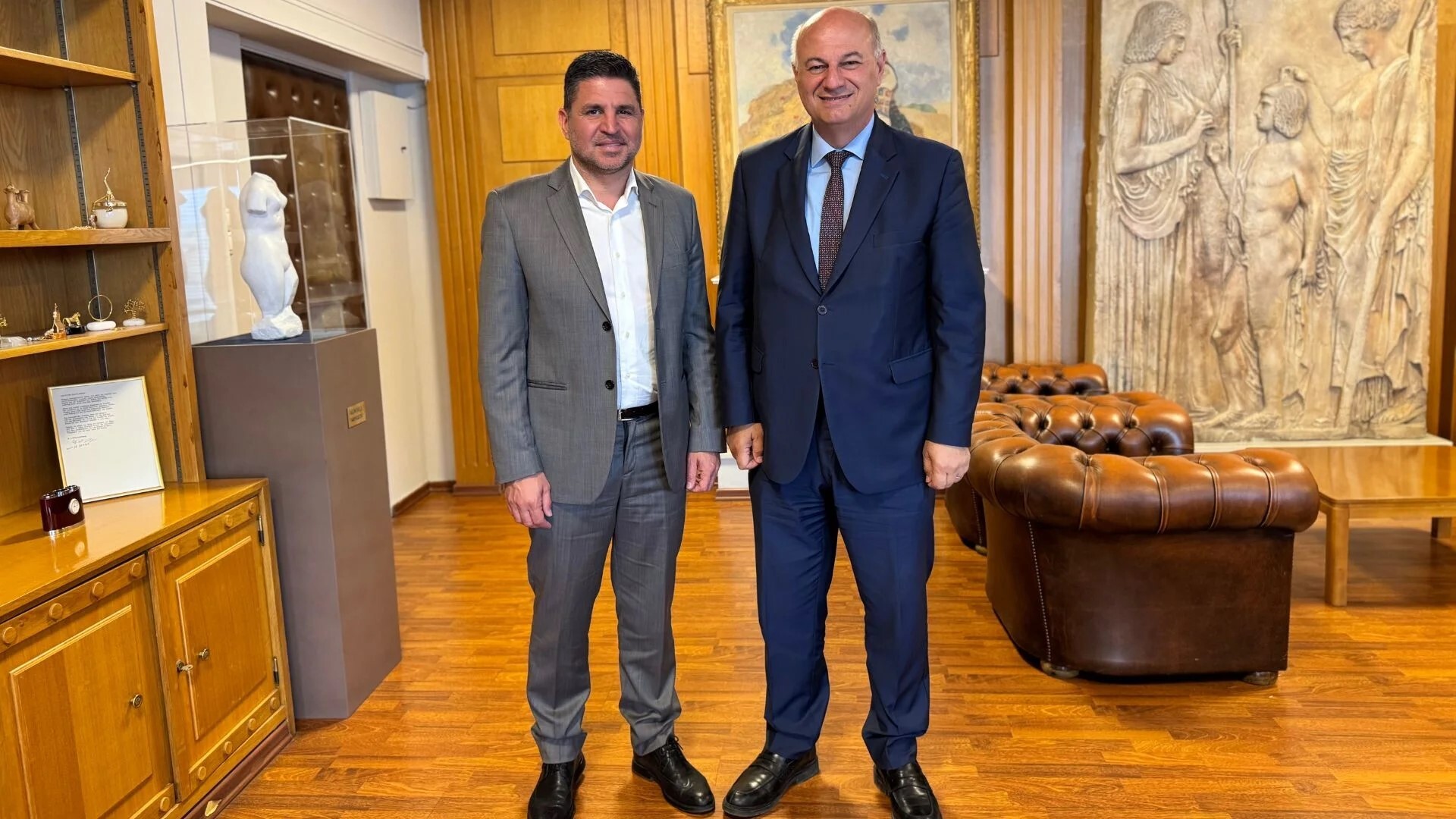 Δ.Αγ.Παρασκευής: Εντατικές διαπραγματεύσεις με το Υπ.Α.Α.Τ. για την απόκτηση εκτάσεων