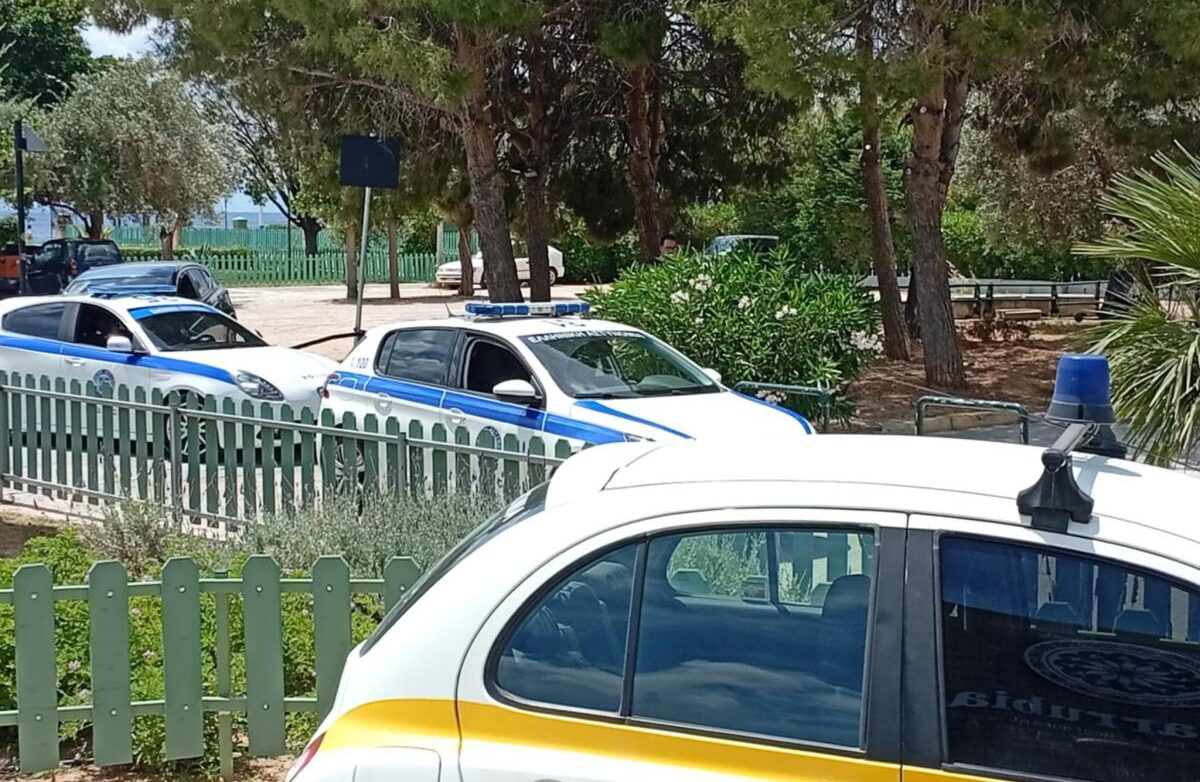 Άλιμος: Προσήχθη δημοτικός αστυνομικός επειδή έκανε την δουλειά του – Κονδύλης: «Πρωτόγνωρες καταστάσεις»