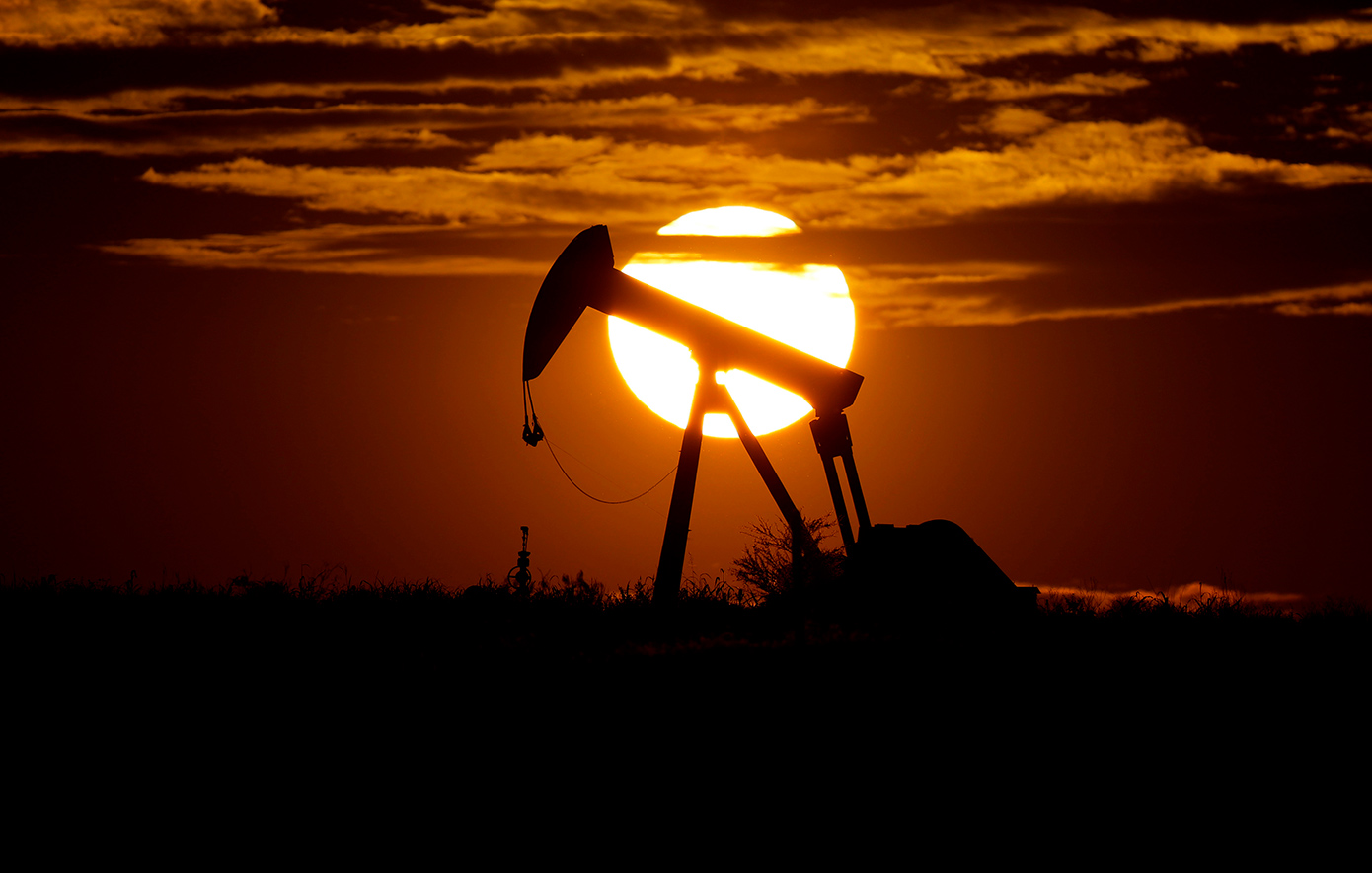 Βουτιά άνω του 3% στις τιμές του πετρελαίου μετά τις αποφάσεις του ΟΠΕΚ