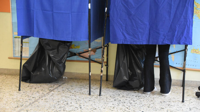 Δημοσκόπηση Opinion Poll: Εκτοξεύτηκε στο 30% η ΝΔ με σημαντική διαφορά από τον δεύτερο – Το δημοφιλέστερο μέτρο της κυβέρνησης