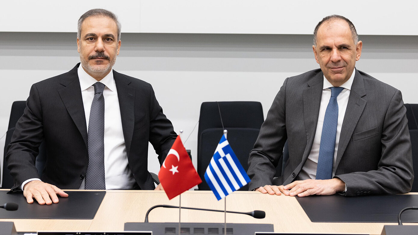 Κρίσιμη συνάντηση Γεραπετρίτη – Φιντάν στην Αττάλεια