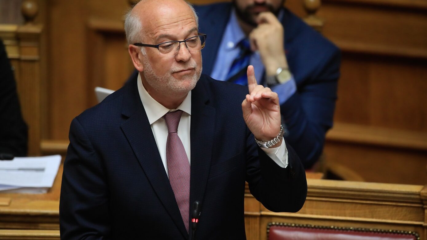 Γιώργος Φλωρίδης: Η τροπολογία για τη μη συμμετοχή πολιτικών σε εταιρείες της αλλοδαπής θωρακίζει το σύστημα διαφάνειας