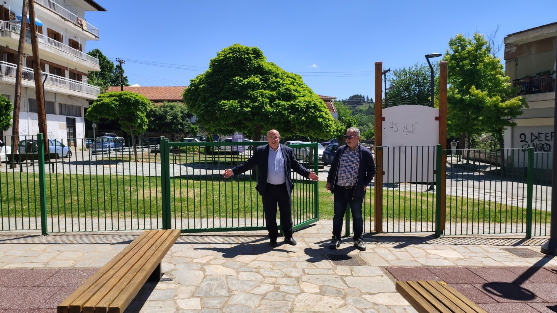 Δ.Γρεβενών: Παραδόθηκαν προς χρήση οι τέσσερις πρώτες πιστοποιημένες και ανακαινισμένες Παιδικές Χαρές