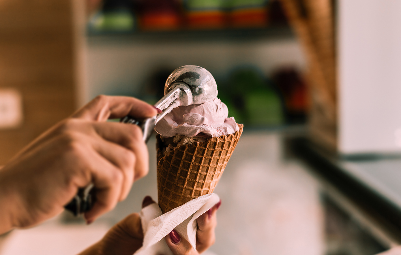 Μεγάλες αυξήσεις σαρώνουν τα παγωτά: Τι αλλάζει σε χύμα και τυποποιημένα