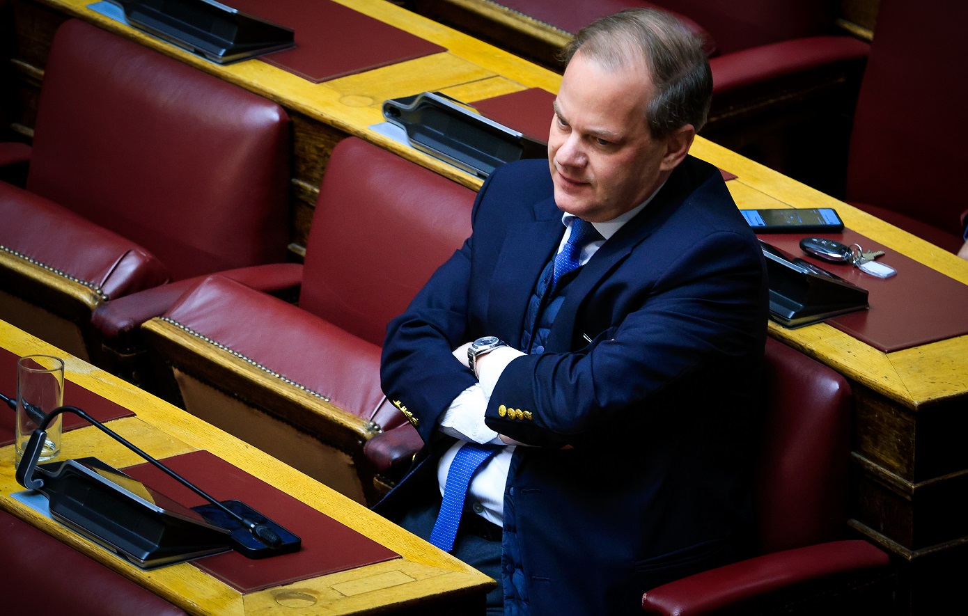 Ανακοινώθηκε επίσημα η πρόταση της ΝΔ για σύσταση επιτροπής προκαταρκτικής εξέτασης εις βάρος του Κώστα Αχιλλέα Καραμανλή