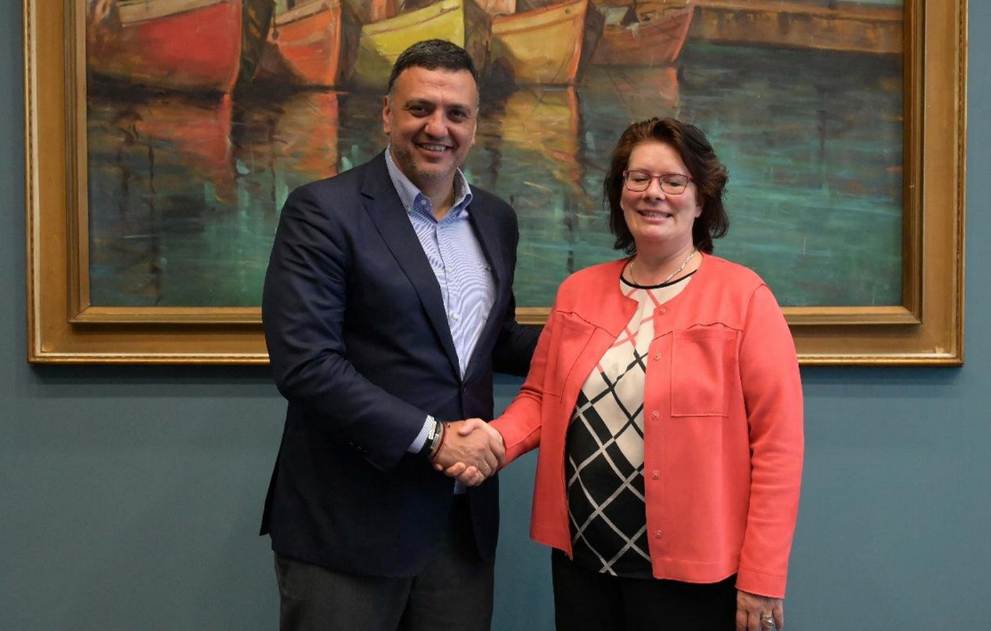 Gminder στη συνάντηση με Κικίλια: «Κρίσιμος ο ρόλος του Λιμενικού στην προστασία των θαλάσσιων συνόρων της Ελλάδας και της ΕΕ»