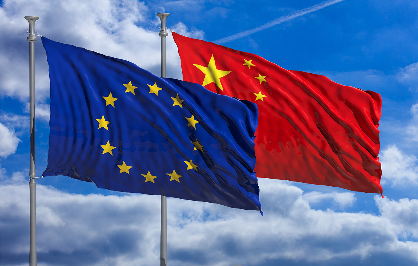 Εμπορικός πόλεμος: Η κυβέρνηση Τραμπ αναγκάζεται να επιδιώξει διαπραγματεύσεις με την Κίνα, αποκαλύπτουν τα ΜΜΕ