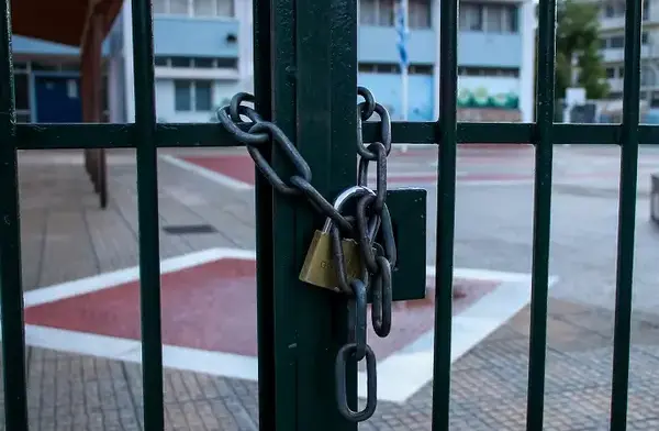 Κλειστά σχολεία λόγω έξαρσης στρεπτόκοκκου τη Δευτέρα: Ποιοι Δήμοι βρίσκονται σε συναγερμό