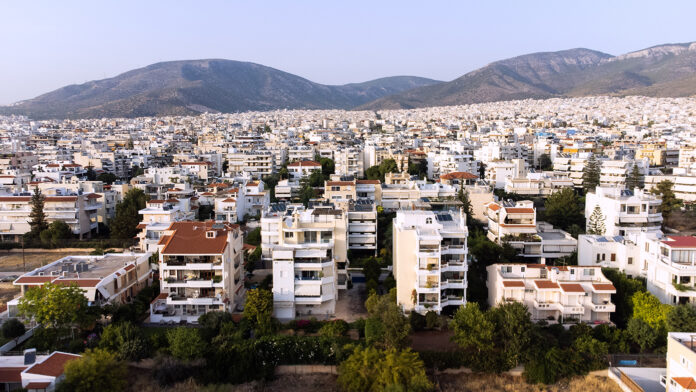 Οι καθυστερήσεις στα Κτηματολόγια και η νέα πλατφόρμα για τις διορθώσεις: «Από 8 μήνες για ένα πιστοποιητικό το φέραμε στις 7 ημέρες»