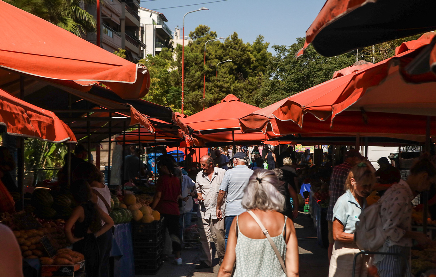 Λαϊκές αγορές μόνο με παραγωγούς: Η επανάσταση για «αληθινές» τιμές από το χωράφι στο τραπέζι