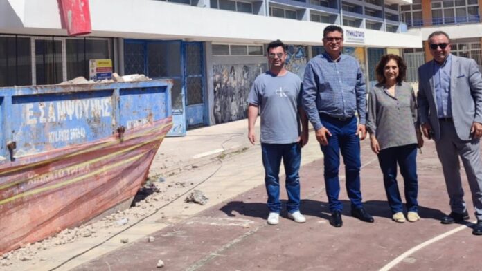Επιτόπια επιθεώρηση Γ. Λέντζα στις εργασίες αναβάθμισης του Γυμνασίου Λεχαινών