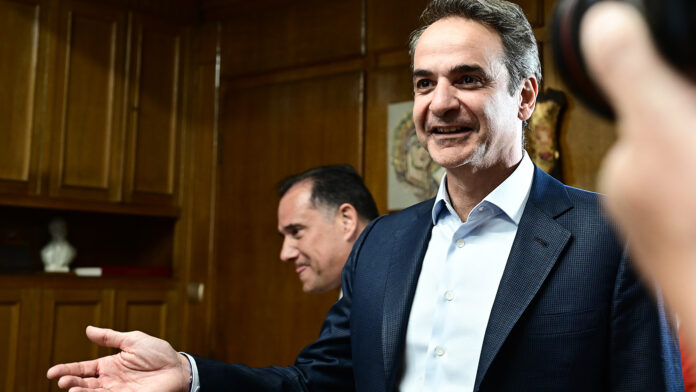 Επίσκεψη του Κυριάκου Μητσοτάκη στο Υπουργείο Υγείας