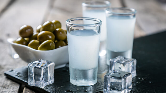 Το ούζο θριαμβεύει στο παγκόσμιο εξαγωγικό στερέωμα
