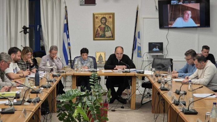Απόφαση Δ.Σ. Πάρου για το μέλλον του ιστορικού Αερολιμένα