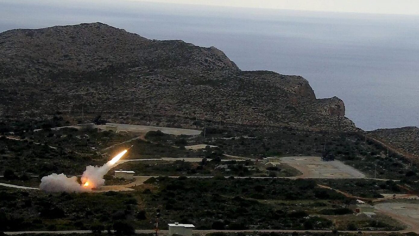 Κυβερνητικές πηγές απορρίπτουν κατηγορηματικά τα δημοσιεύματα Reuters και New York Times για Patriot στην Ουκρανία