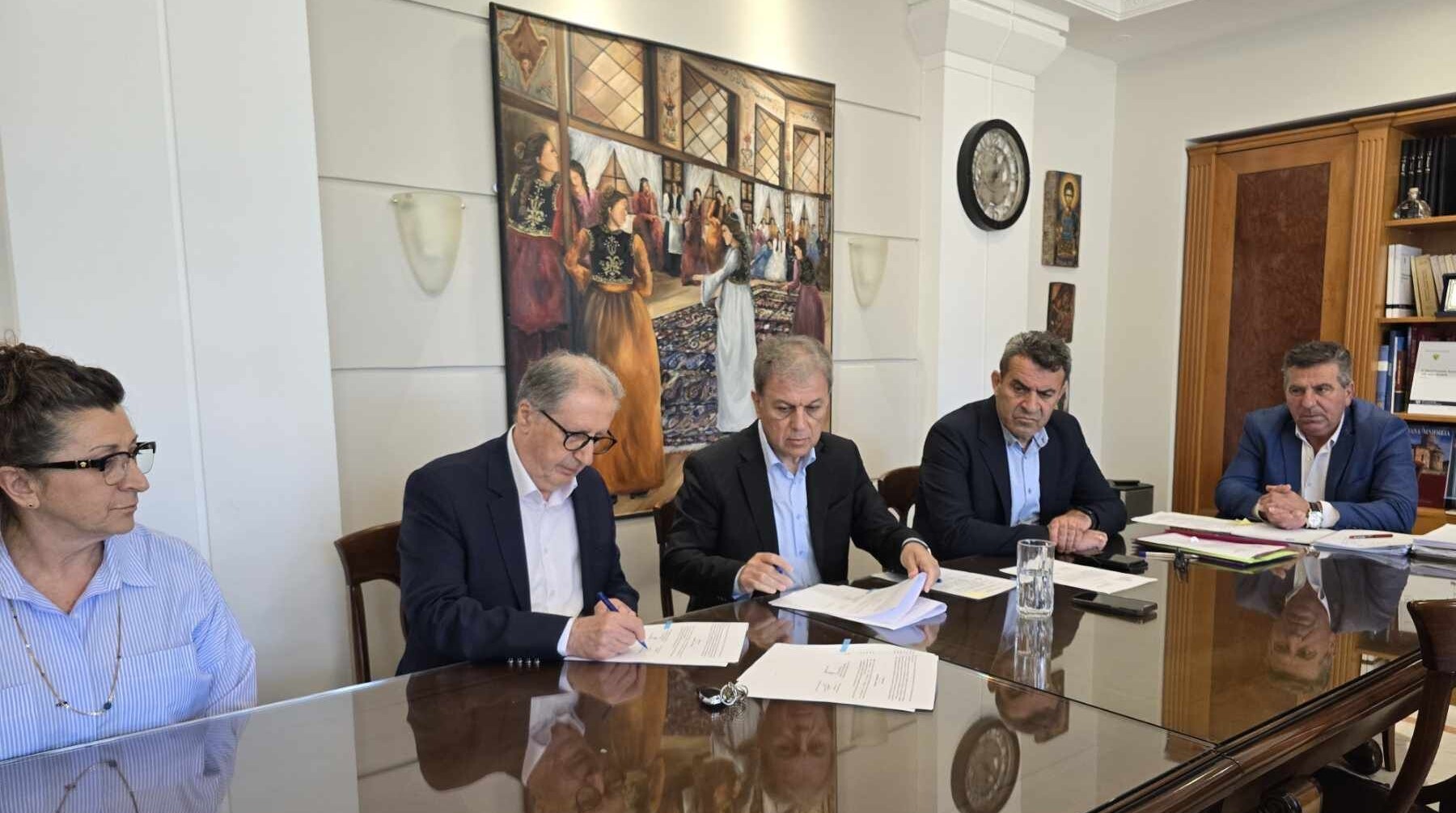 Π.Δ.Μ: Σφραγίστηκαν προγραμματικές συμβάσεις για σημαντικά έργα από τον Γ. Αμανατίδη