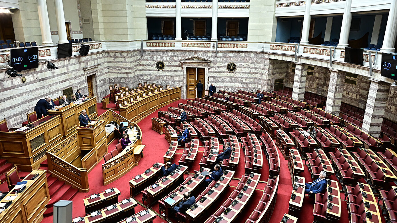 Πυρά ΣΥΡΙΖΑ κατά κυβέρνησης: Εκτίναξη του αριθμού ανηλίκων κρατουμένων σε άθλιες και επικίνδυνες συνθήκες