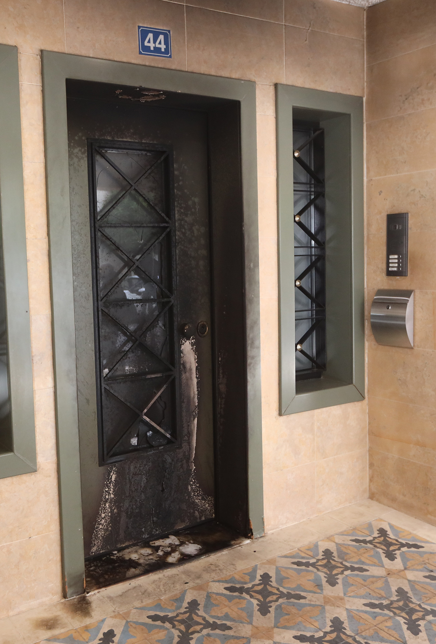 Μαρινάκης: Η επίθεση στην οικία του βουλευτή της ΝΔ Μ. Χαρακόπουλου συνιστά ενέργεια ακραίας βίας