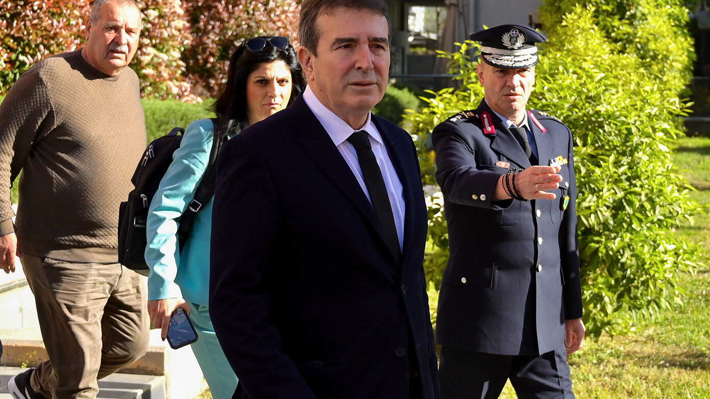 Μιχάλης Χρυσοχοΐδης: Δημιουργείται νέα φυλακή στο εγκαταλελειμμένο στρατόπεδο των Φιλιατών