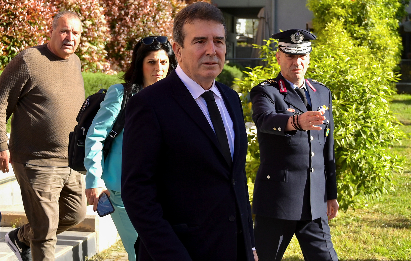 Μιχάλης Χρυσοχοΐδης: Δημιουργείται νέα φυλακή στο εγκαταλελειμμένο στρατόπεδο των Φιλιατών