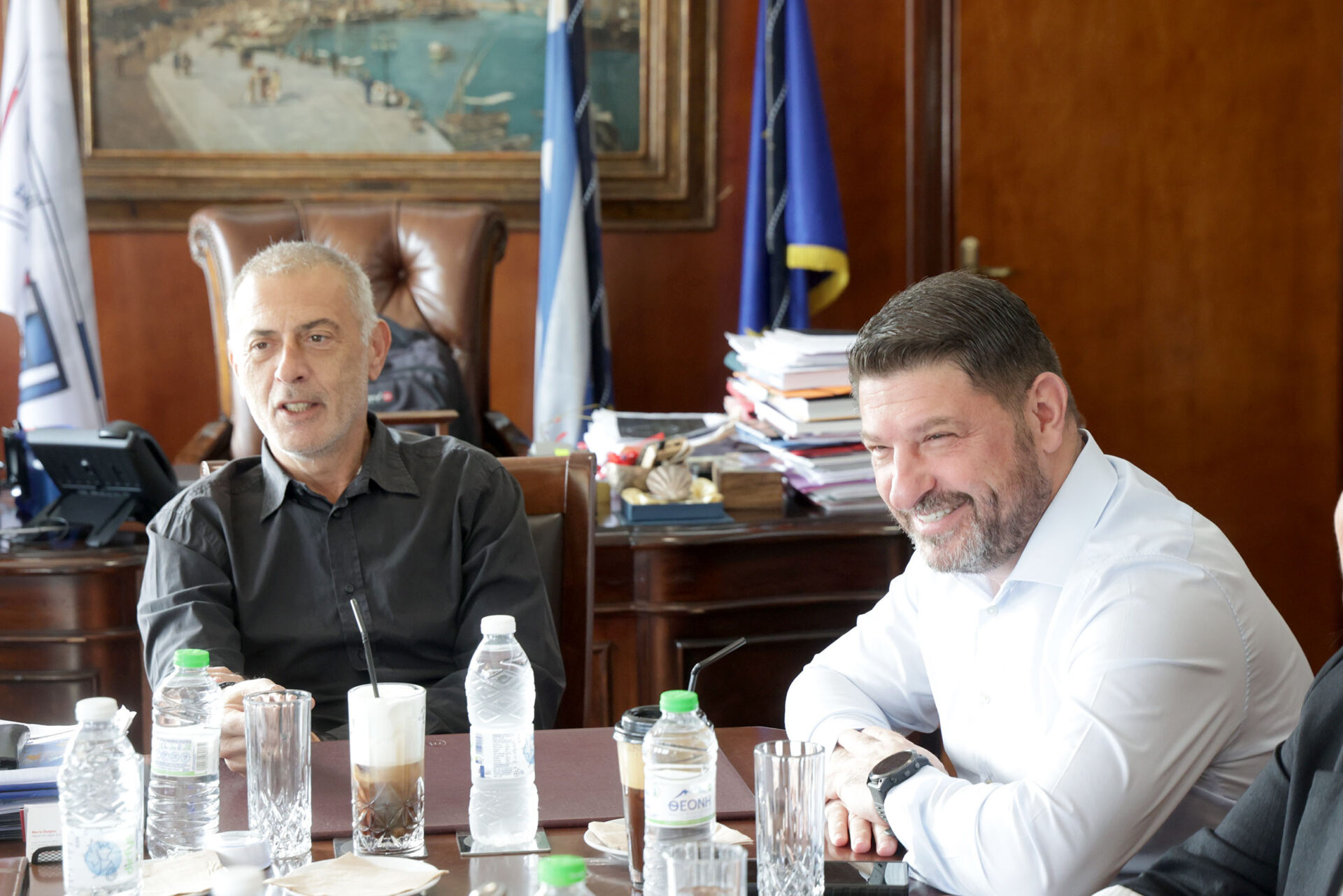 Περιφέρεια Αττικής: Επίσκεψη Χαρδαλιά στον Πειραιά – «Όραμα η αναγέννηση των πόλεων»