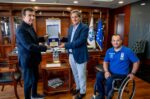 Ο Mιχάλης Χρυσοχοΐδης στέφθηκε “Πρεσβευτής Καλής Θέλησης για την καλαθοσφαίριση με αμαξίδιο”