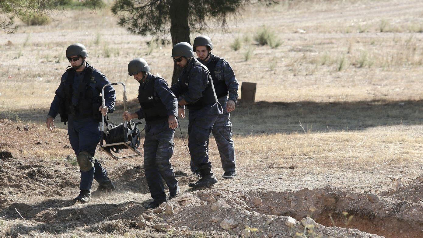Συναγερμός στο Κουρτέσι Ηλείας: Αγρότης ανακάλυψε επικίνδυνο πολεμικό βλήμα – Κινητοποίηση στις Αρχές