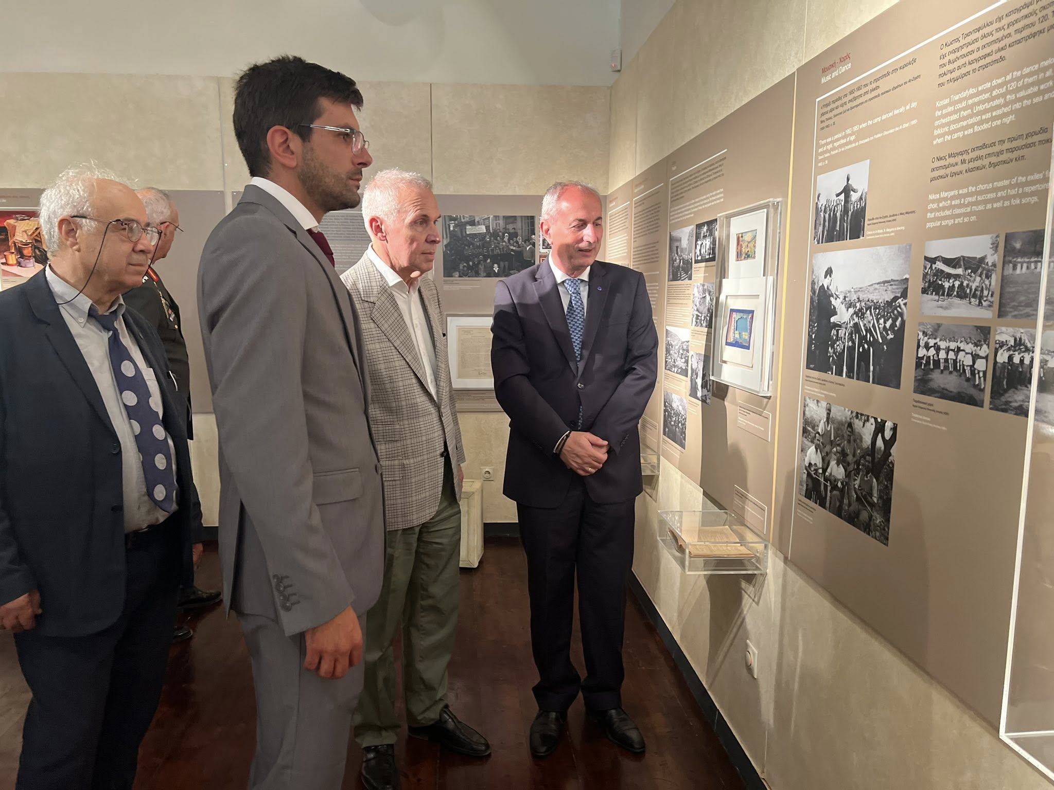 Ο Δήμαρχος Θέρμου στον Άη Στράτη για τον Ήρωα Αεροπόρο Νίκο Σιαλμά