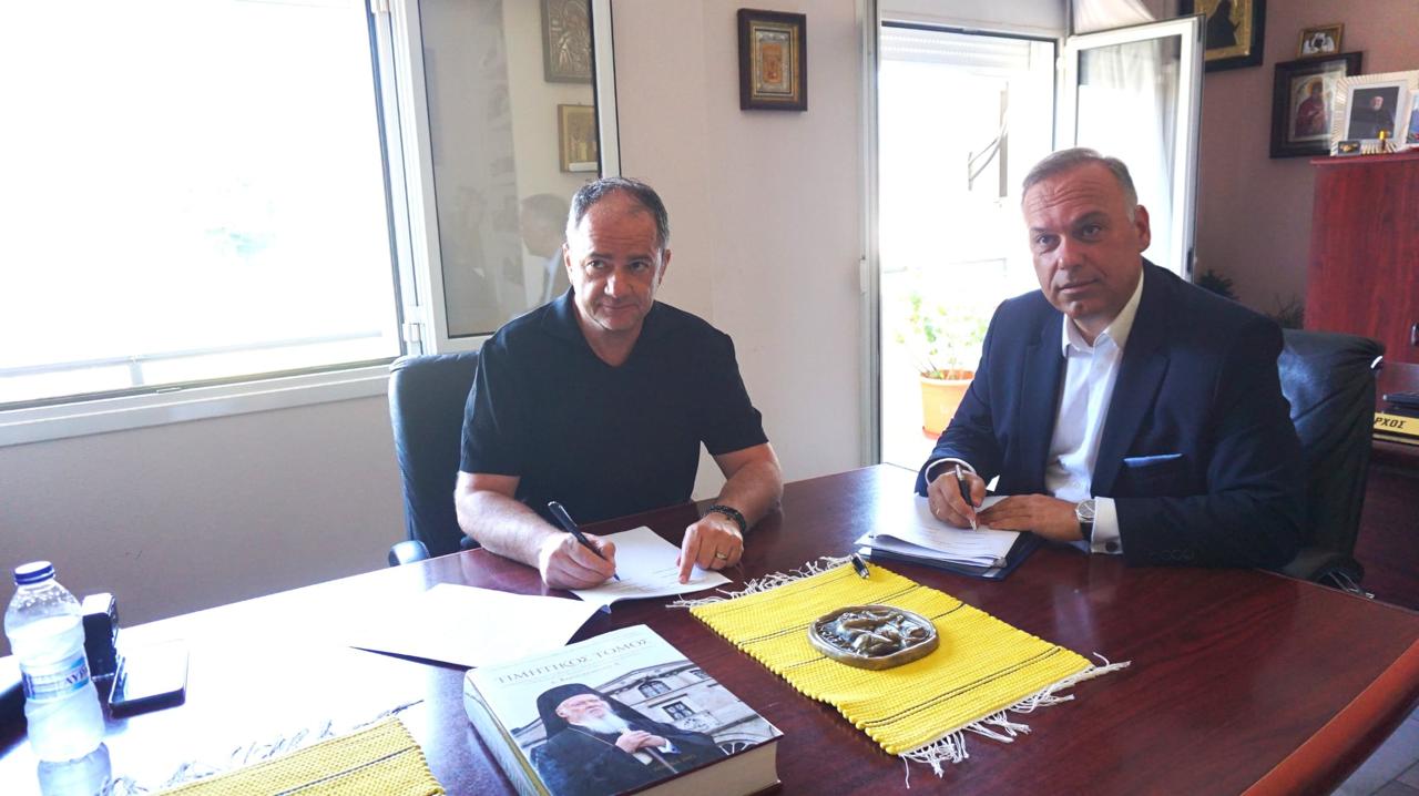 Ο δήμαρχος Θάσου υπέγραψε προγραμματική σύμβαση για την ανέγερση νέου Πολιτιστικού Κέντρου