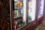 Η βόλτα μεθυσμένων ανήλικων κοριτσιών στην πλατεία Αριστοτέλους αποκάλυψε τον περιπτερά που τους διέθεσε αλκοόλ