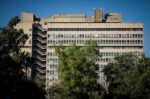 Επίθεση στο Ιράν: Κόκκινος συναγερμός σε ΕΥΠ, Αστυνομία και Λιμενικό για πιθανά «χτυπήματα» στην Ελλάδα