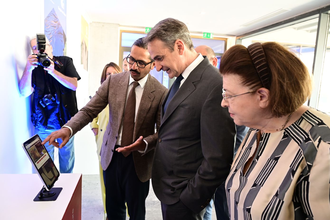 Συνάντηση Μητσοτάκη με επικεφαλής πολιτιστικού ιδρύματος της Google – «Η Ελλάδα διαθέτει μια δυναμική σύγχρονη πολιτιστική κληρονομιά»